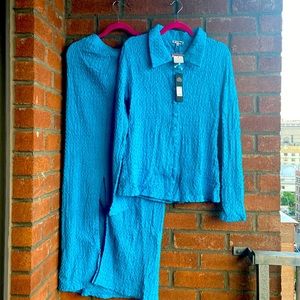 Fashion Nova Tag a Long Textured Skirt Set. size 1x. Color: Turquoise